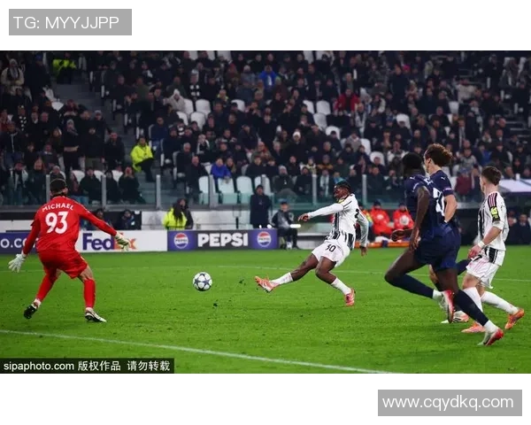 欧联杯曼联与国米激战成平局红牌争议引发全场热议与转会传闻