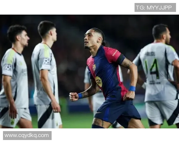 巴萨友谊赛大胜本菲卡五球狂潮补时进球点燃全场激情